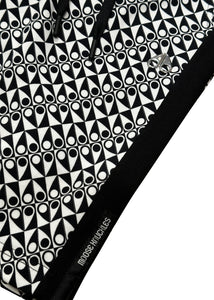 Moose Knuckles - Iconic Logo Multiprint Shorts - 200172 - Black White